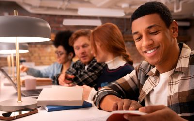 Hacia una Teoría Integradora del Aprendizaje Activo: