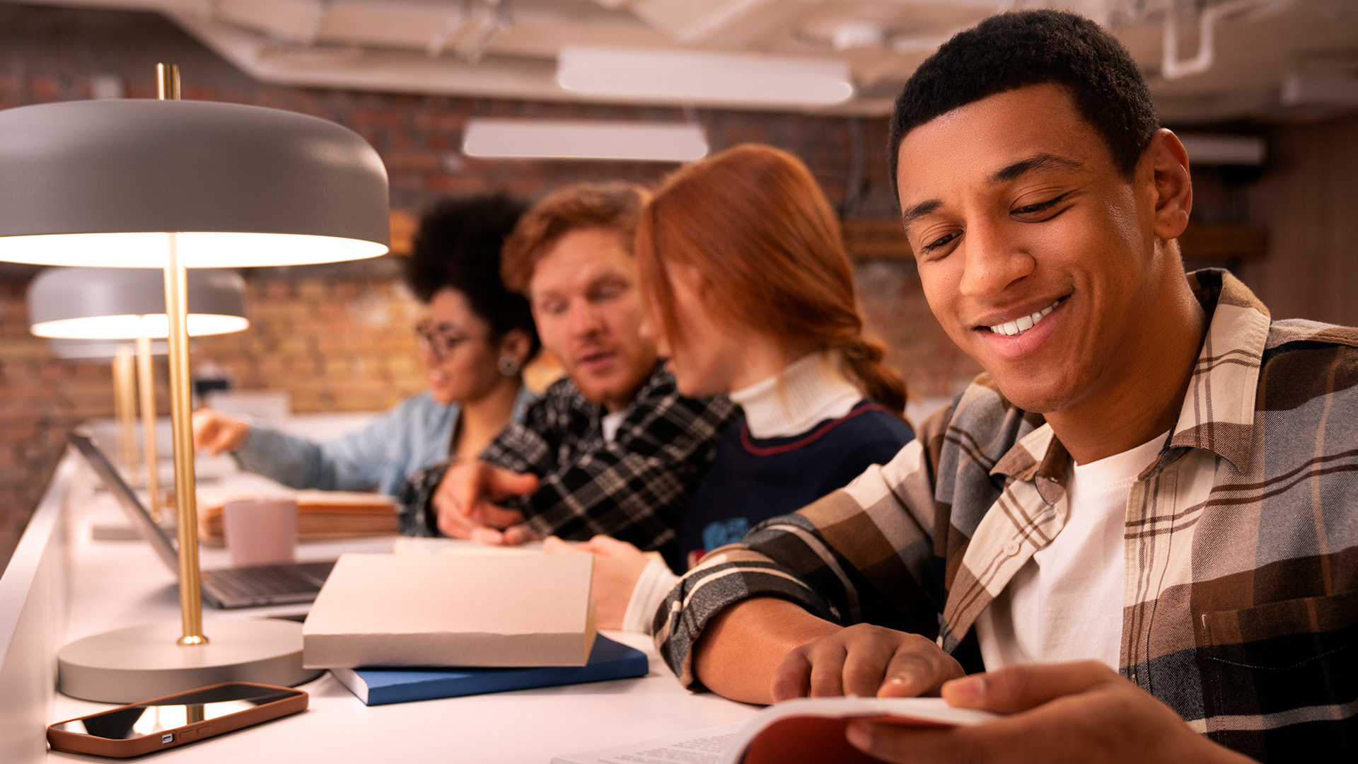 Hacia una Teoría Integradora del Aprendizaje Activo