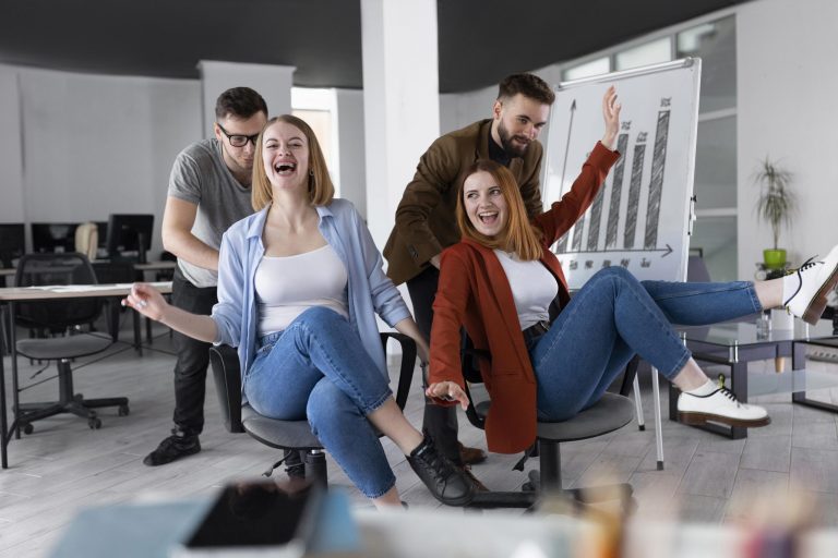 Una arquitectura cognitiva que empodera al estudiante