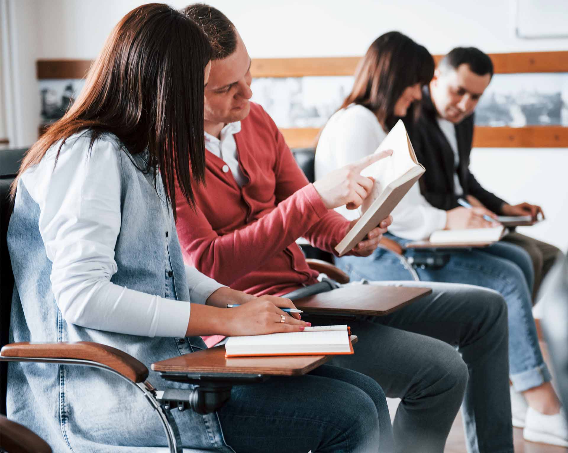 De la Teoría a la Transformación Multidisciplinaria en el Siglo XXI